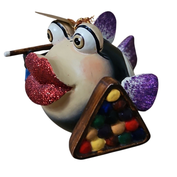 Katherine's Collection Big Red Lips Fish Billards 8 Ball Tree Nutcracker Lot 4 - Picture 6 of 6